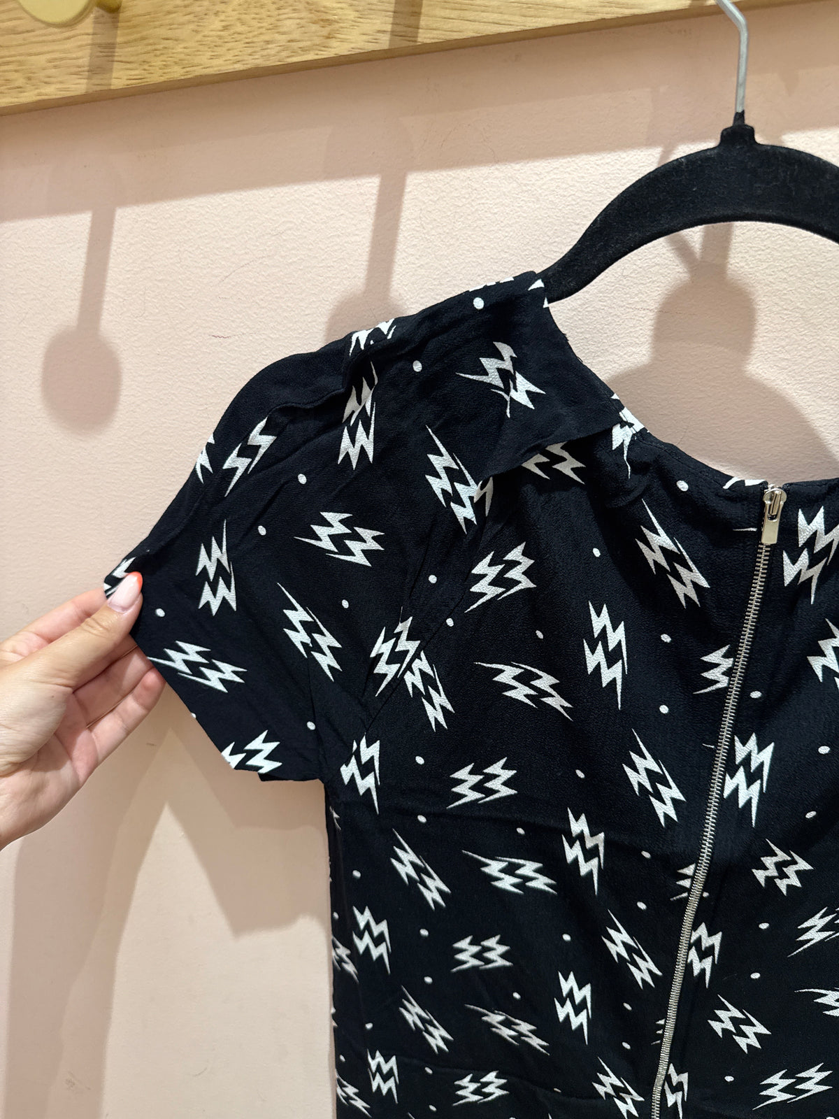 Robe Claudie Pierlot noire éclair blanc T.36