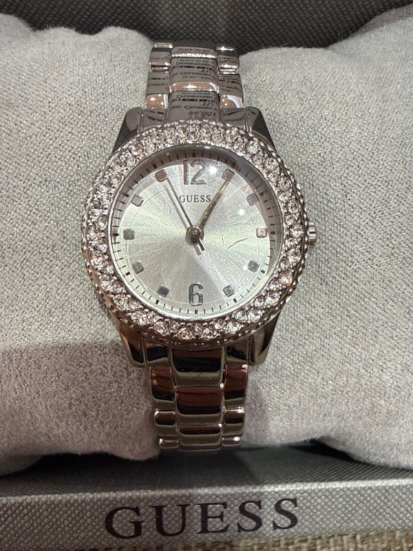 Montre Guess argentée 20/06