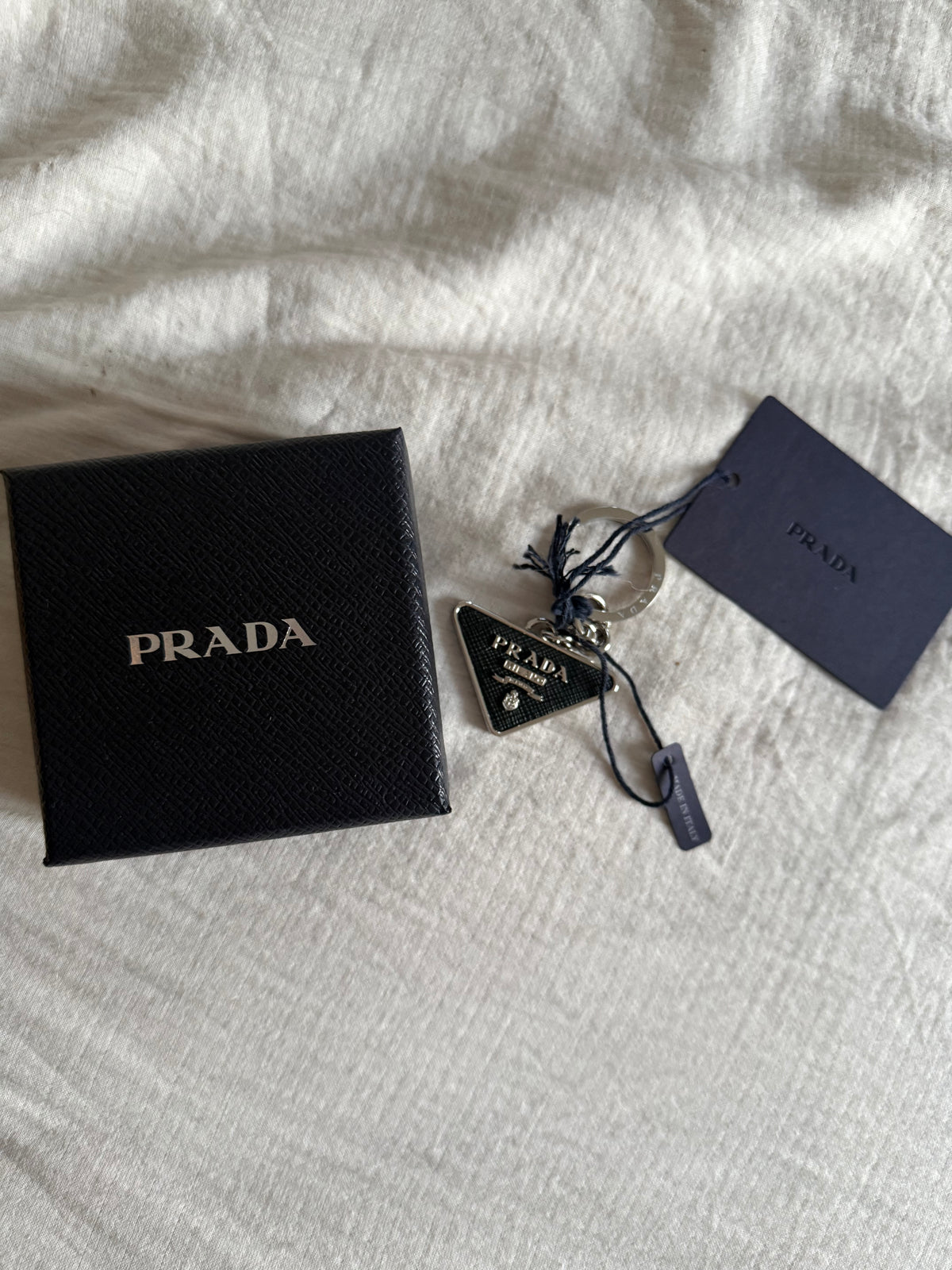 Porte-clés Prada neuf 27/07