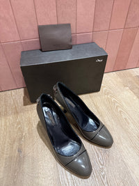 Escarpins Louis Vuitton gris T.36