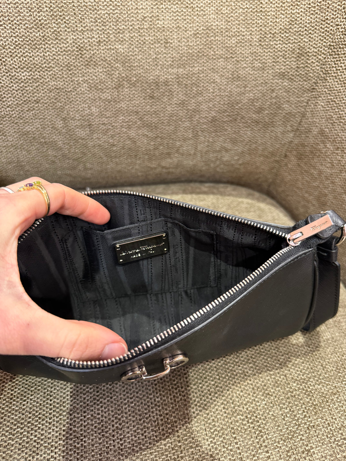 Sac noir cuir Ferragamo