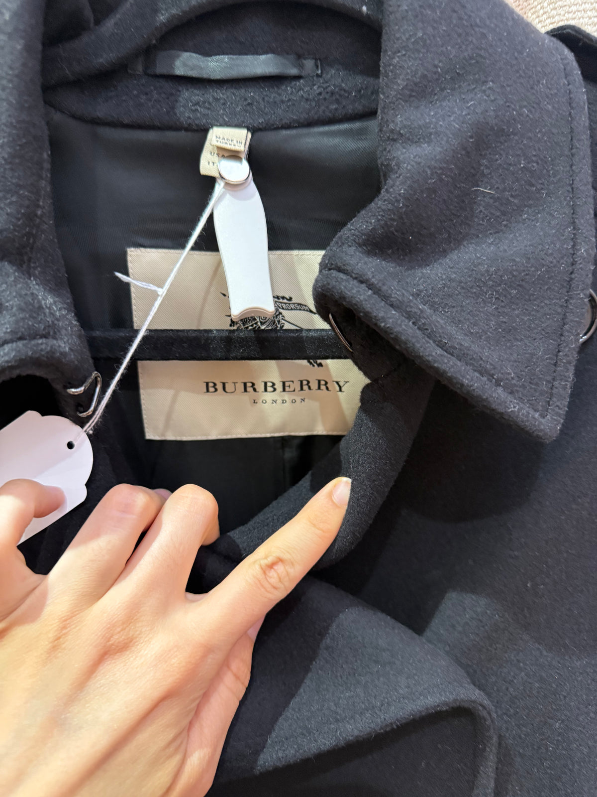 Burberry Manteau noir T.34 20/07