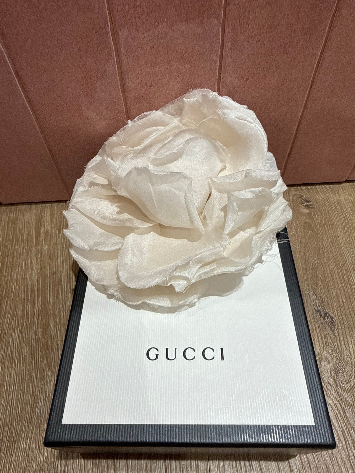 Broche Gucci 27/05