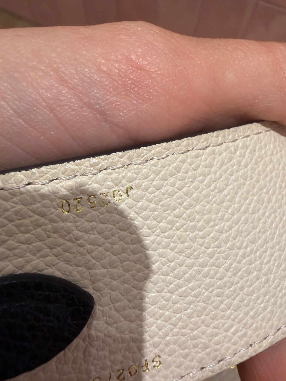 Bandoulière Louis Vuitton — 102 cm — vendue seule 15/10