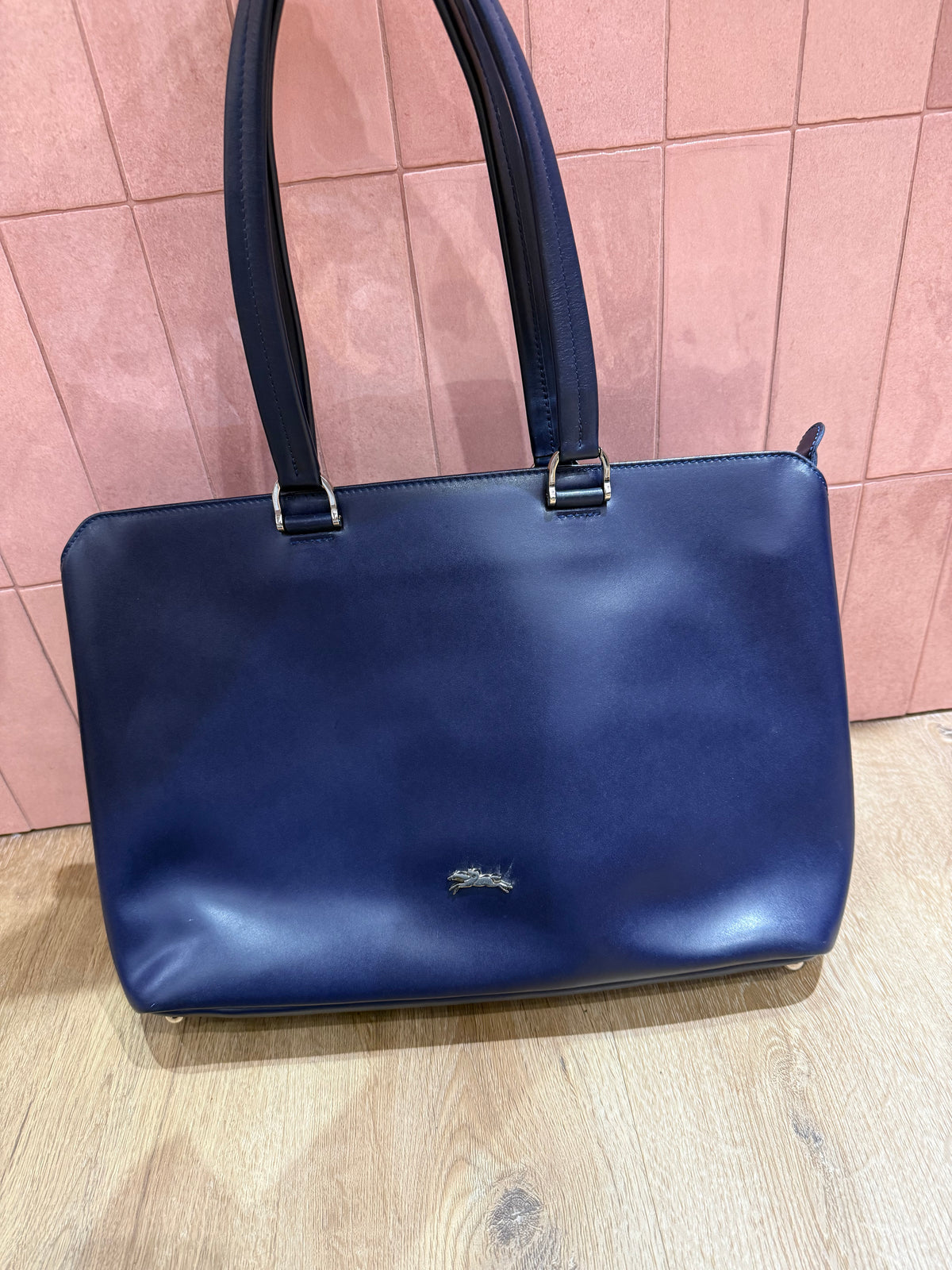 Sac bleu marine en cuir Longchamp
