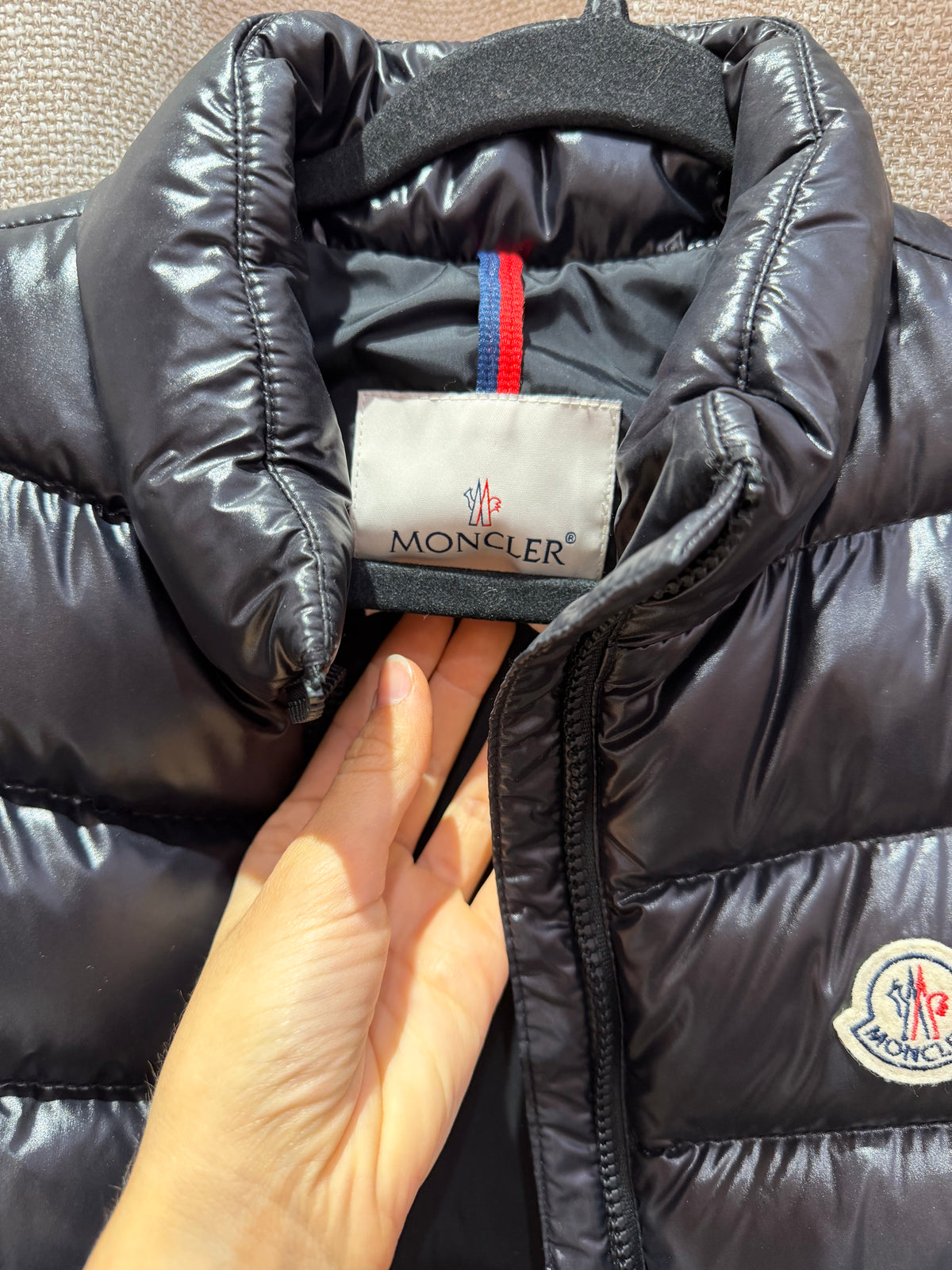 Doudoune noire sans manches Moncler - T.XS (14 ans) 19/10
