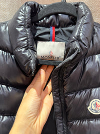 Doudoune noire sans manches Moncler - T.XS (14 ans) 19/10