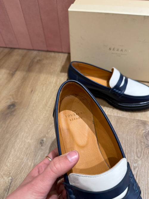 Mocassins bleu marine blanc Sézane T.37