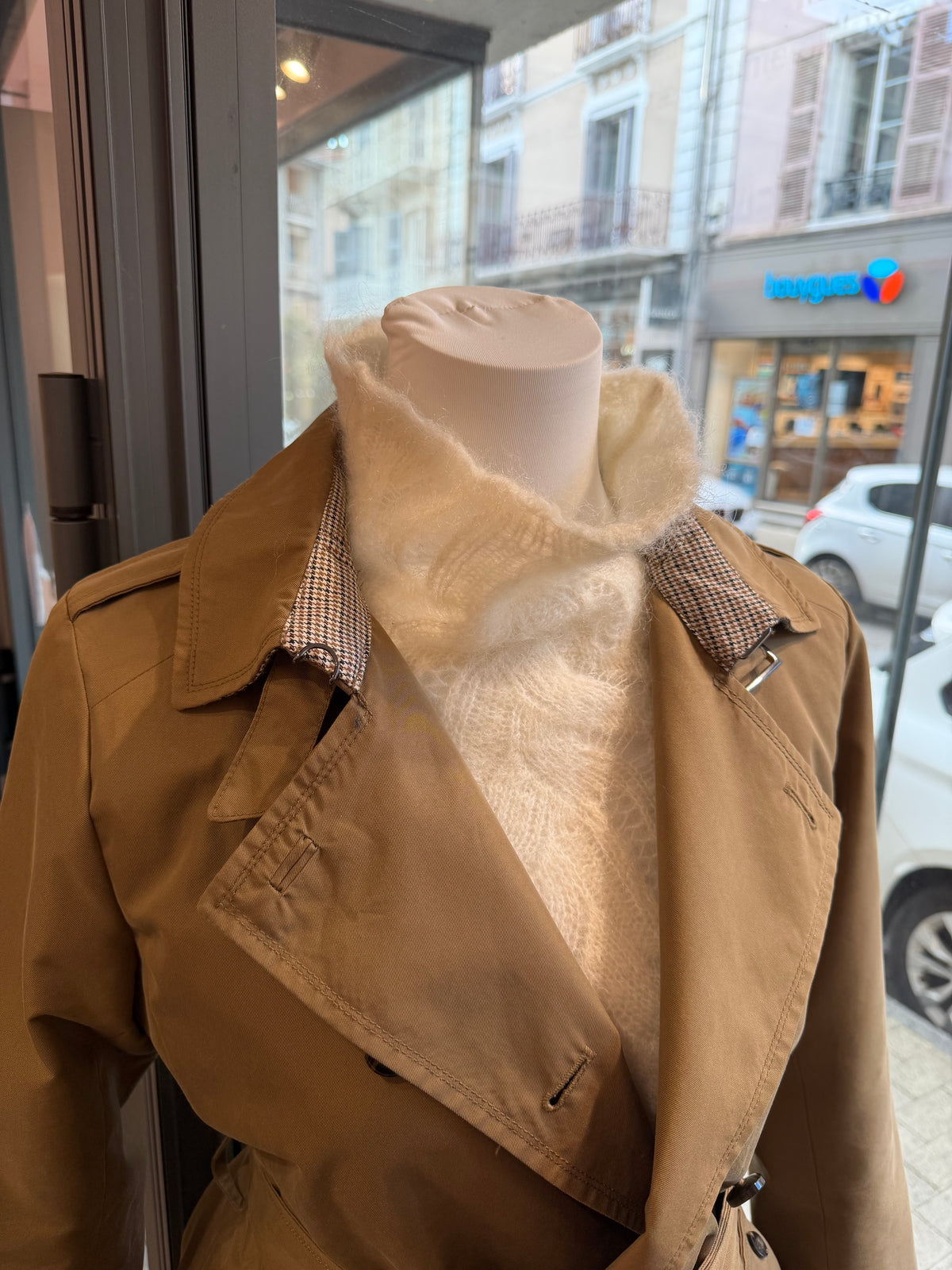 Caroll Trench kaki T.38 10/09