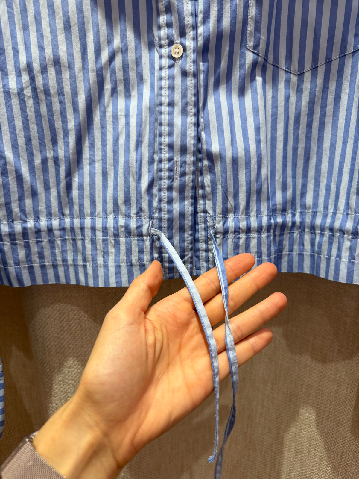 Sandro Chemise courte bleue à rayures T.L 12/09
