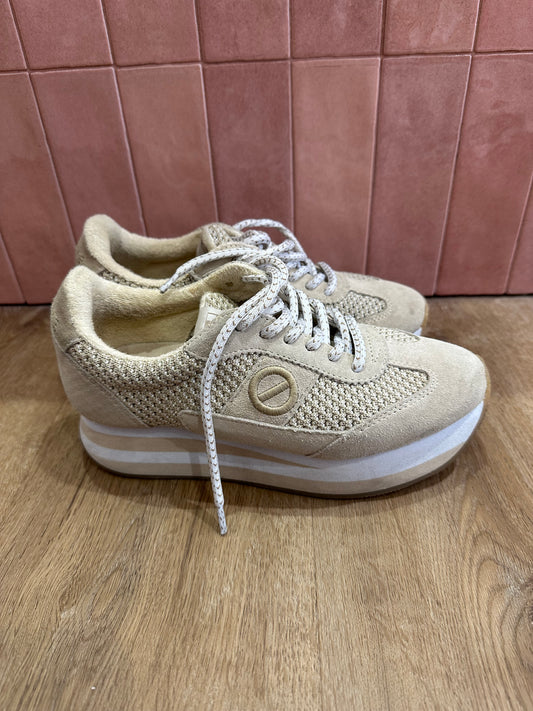 Baskets No name T.37
