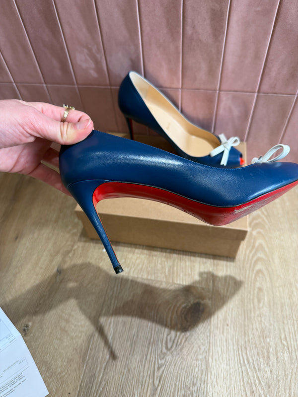 Louboutin escarpins 39