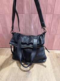 Sac cabas noir en cuir Naterra 01/06