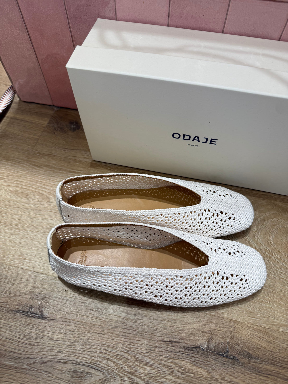 Ballerines blanches odaje T.38 10/07
