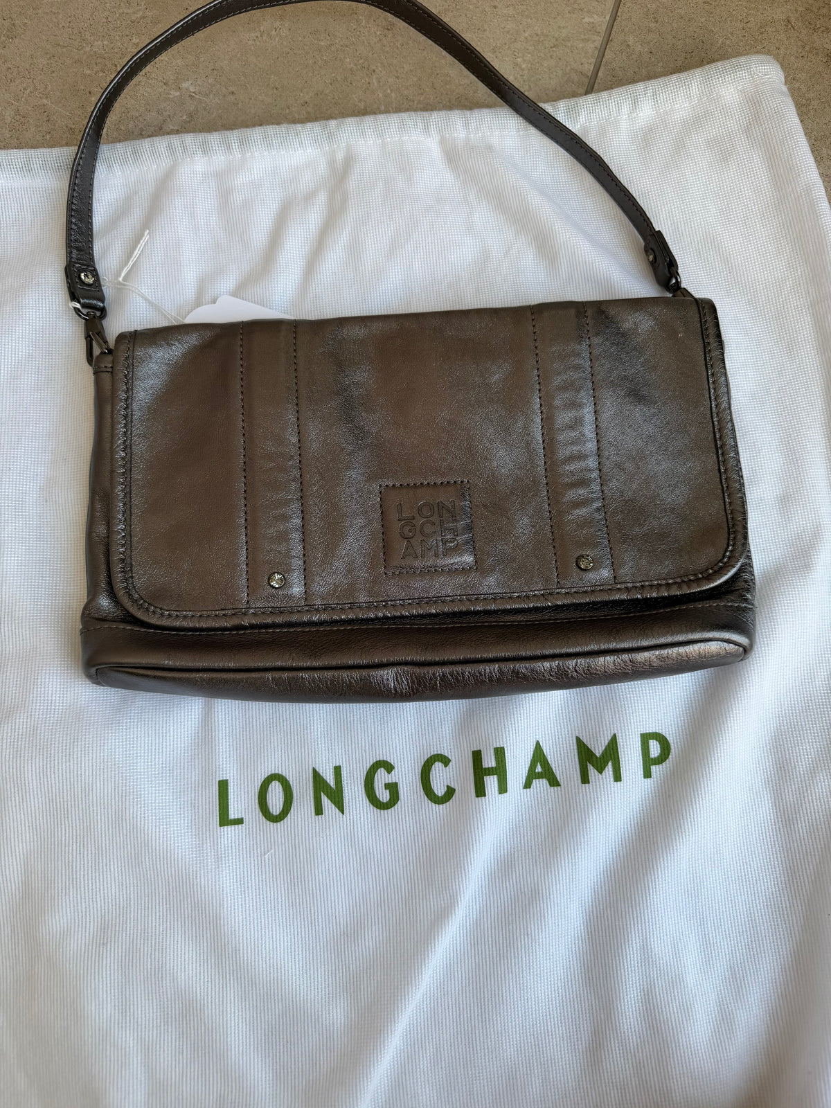 Sac en cuir argenté Longchamp 16/08