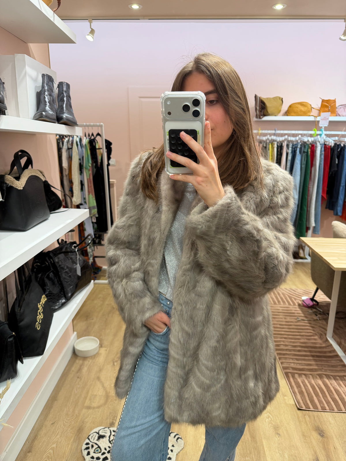 Manteau en vison gris taille 38 26/08