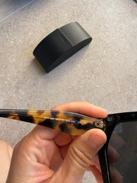 Lunettes Prada neuves 03/08