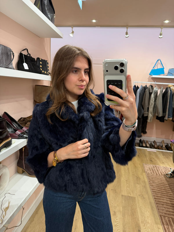 Veste courte en fourrure de lapin - T.S 04/09