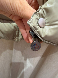 Doudoune sans manches moncler T.S 19/10