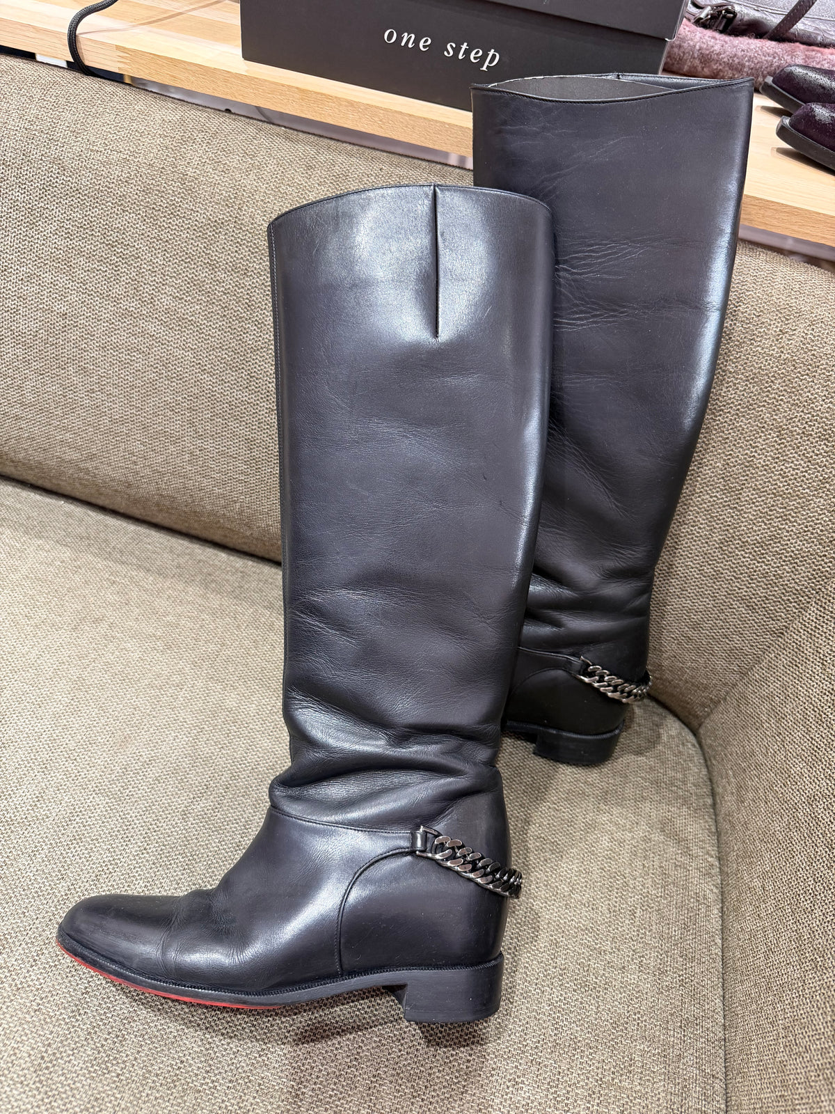 Christian Louboutin - Bottes noires avec chaîne - T.36,5 01/09
