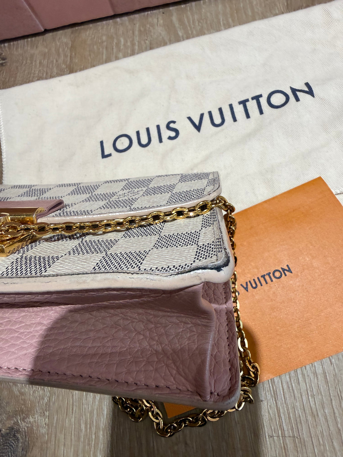 Sac coquelicot Louis Vuitton