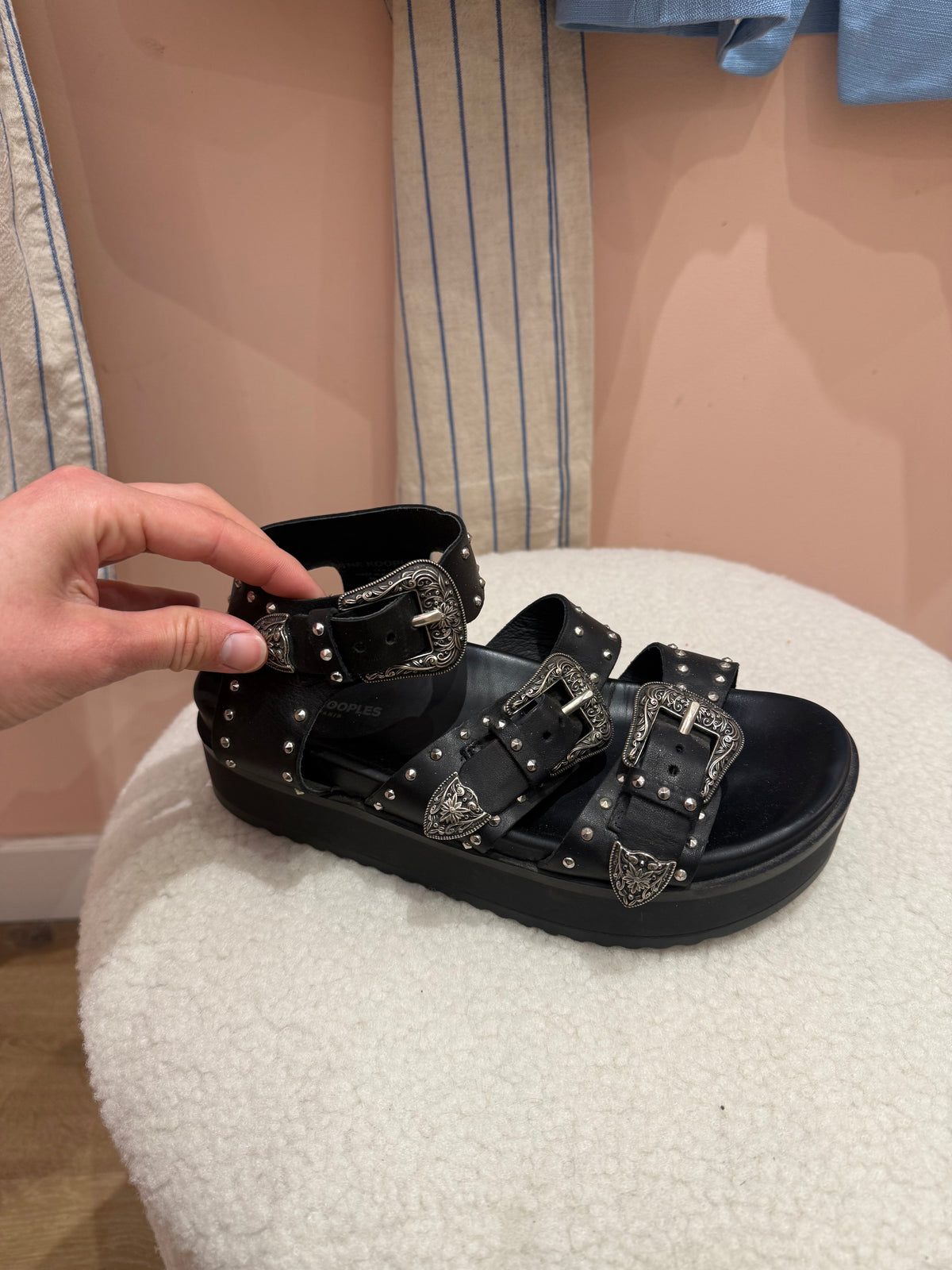 Sandales The Kooples noires T.37