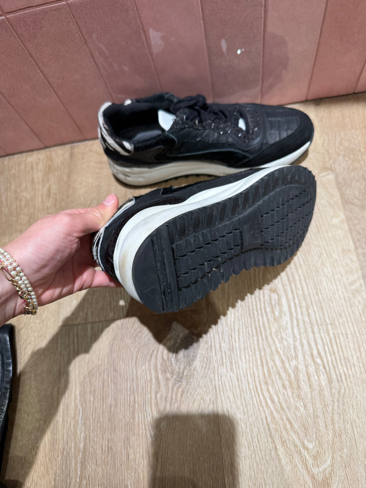 Baskets Noires brillantes IKKS T.39