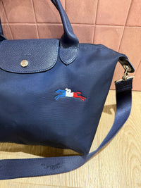Sac Longchamp bleu marine 08/08