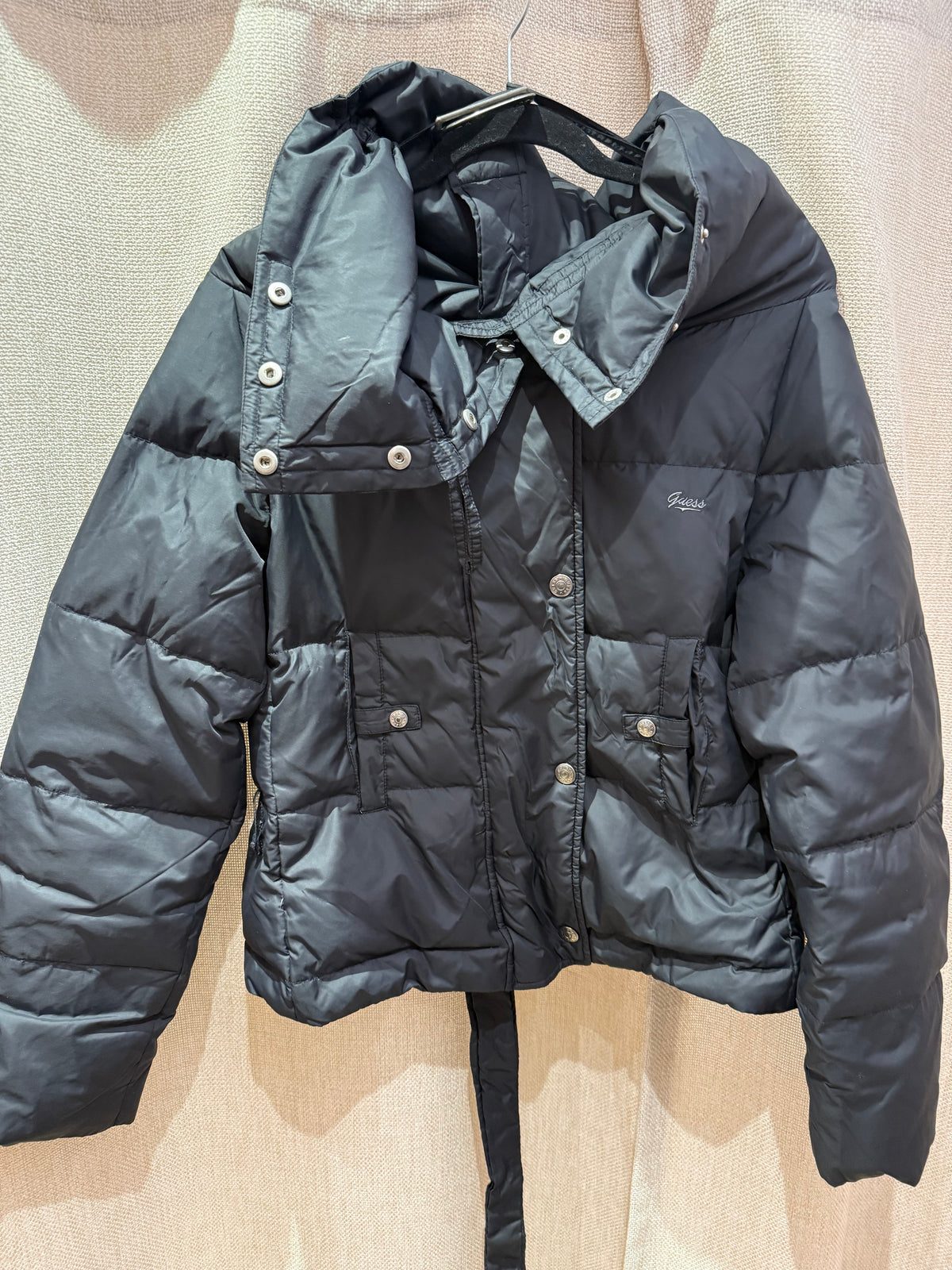 Veste noire plume Guess T.M