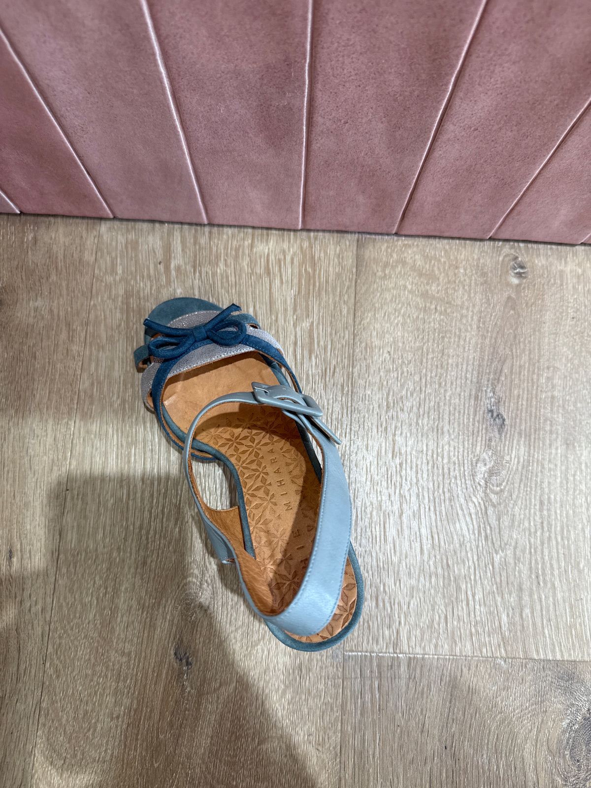 Sandales Chie Mihara Bleu T.37,5