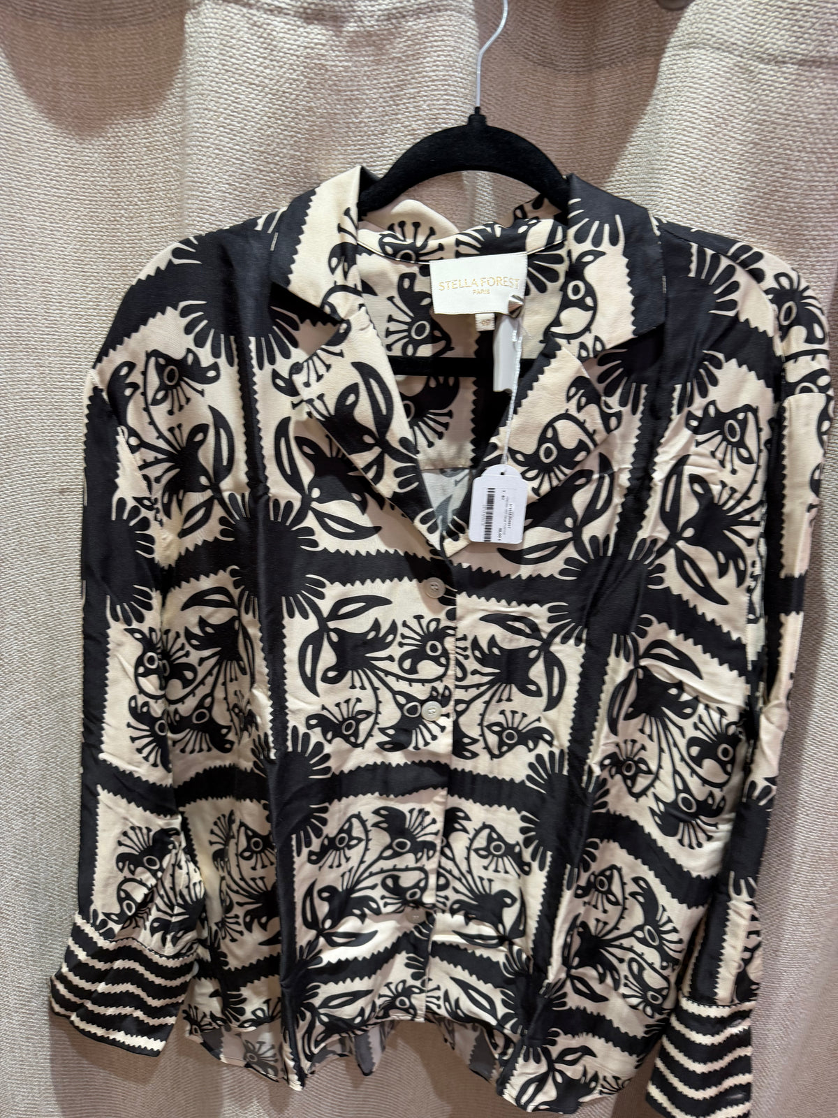Chemise beige motif noir satin Stella Forest 08/10