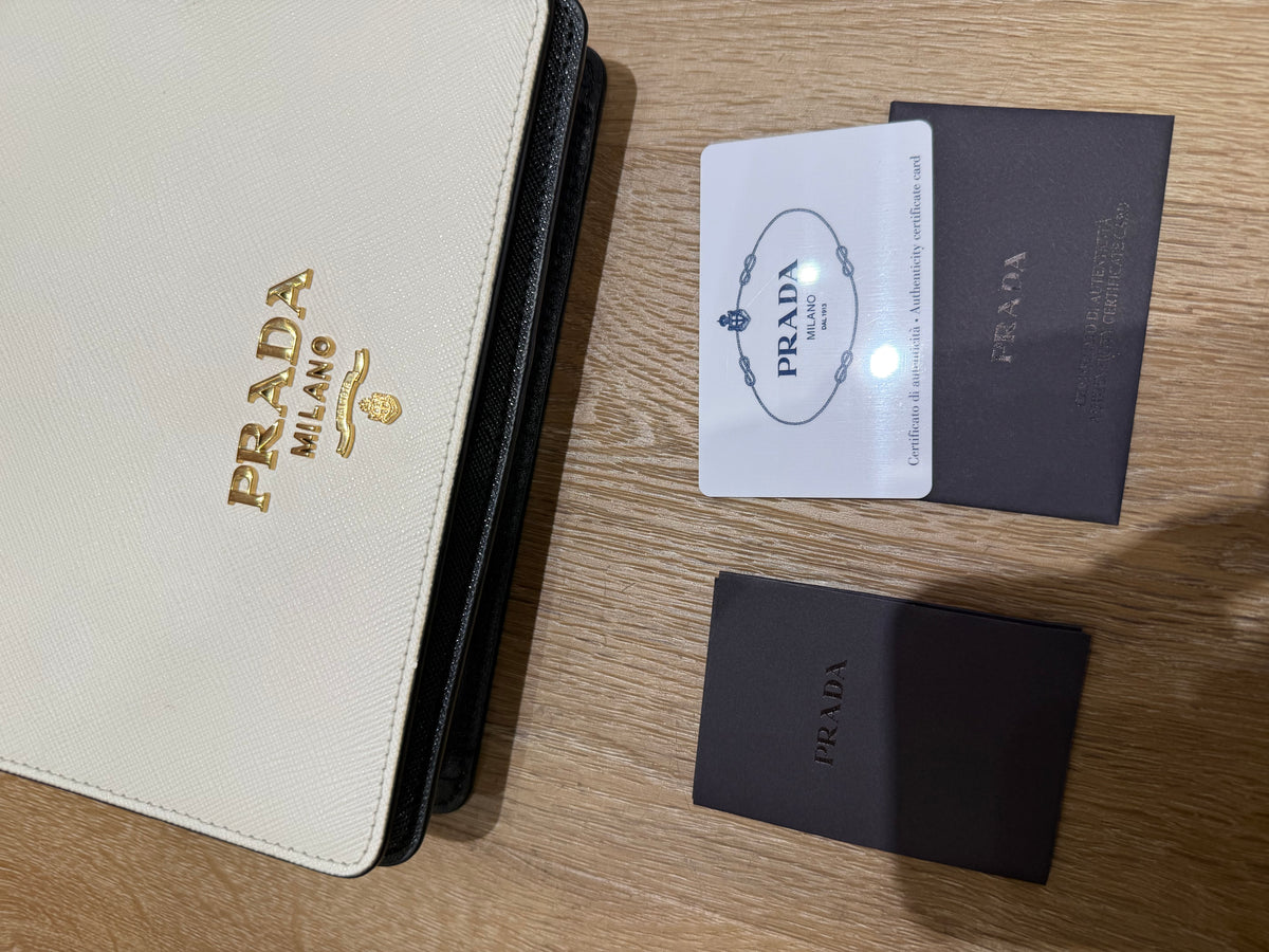 Sac Prada cahier chain