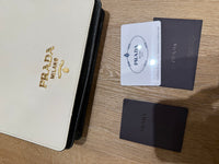 Sac Prada cahier chain