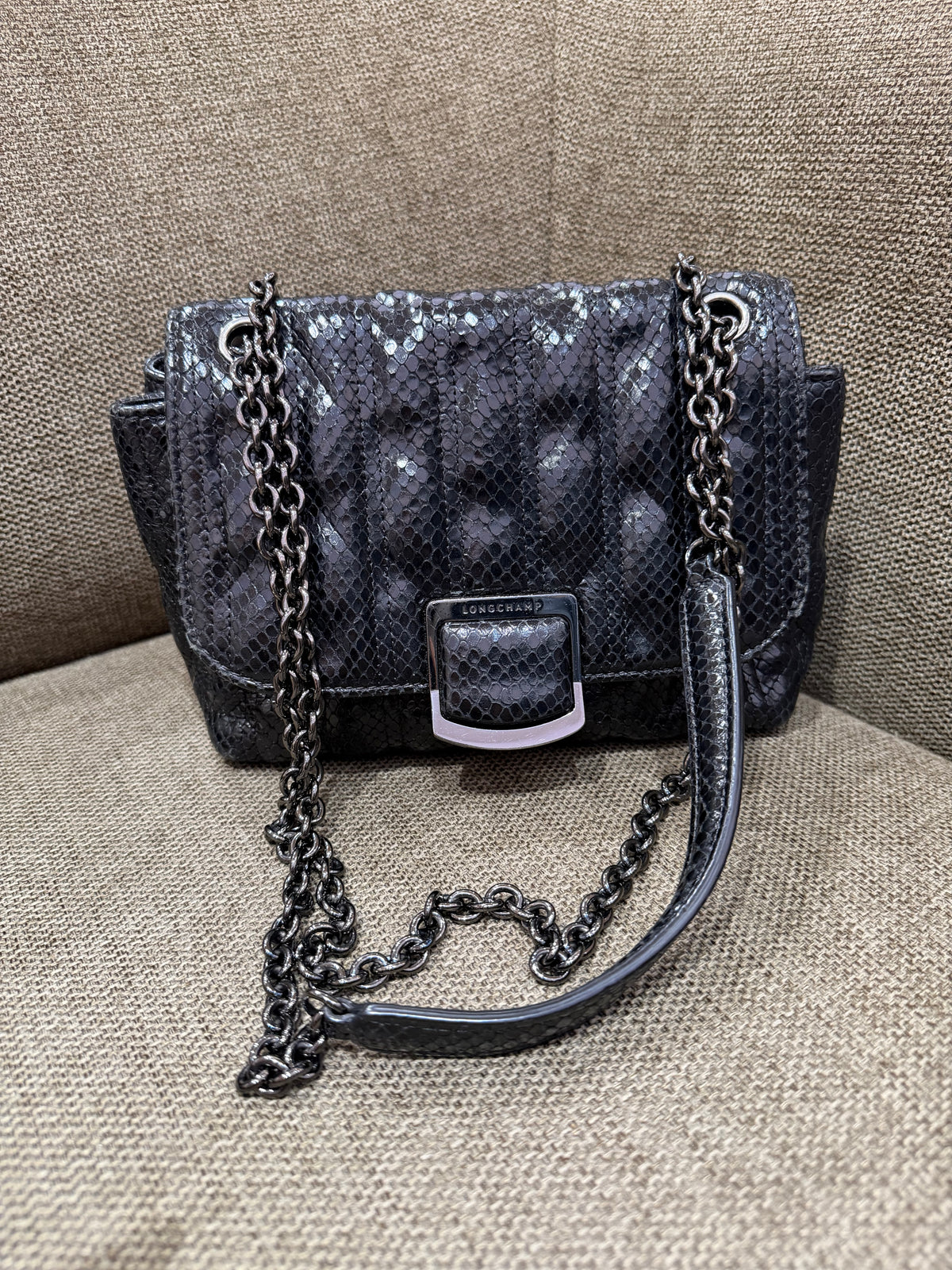 Sac noir en cuir  Longchamp 20/09
