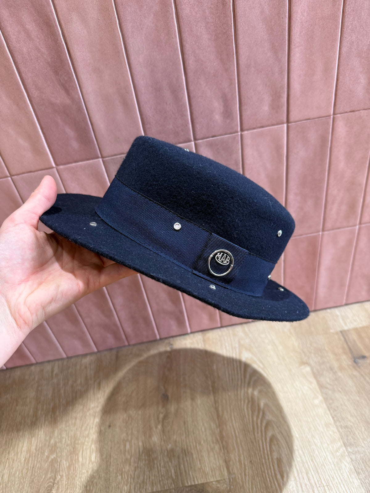 Chapeau en laine 06/06