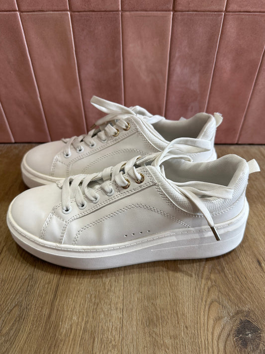 Baskets Stradivarius T.38