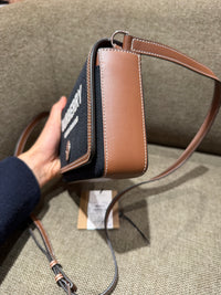 Sac noir Burberry en tissu et cuir 15/10
