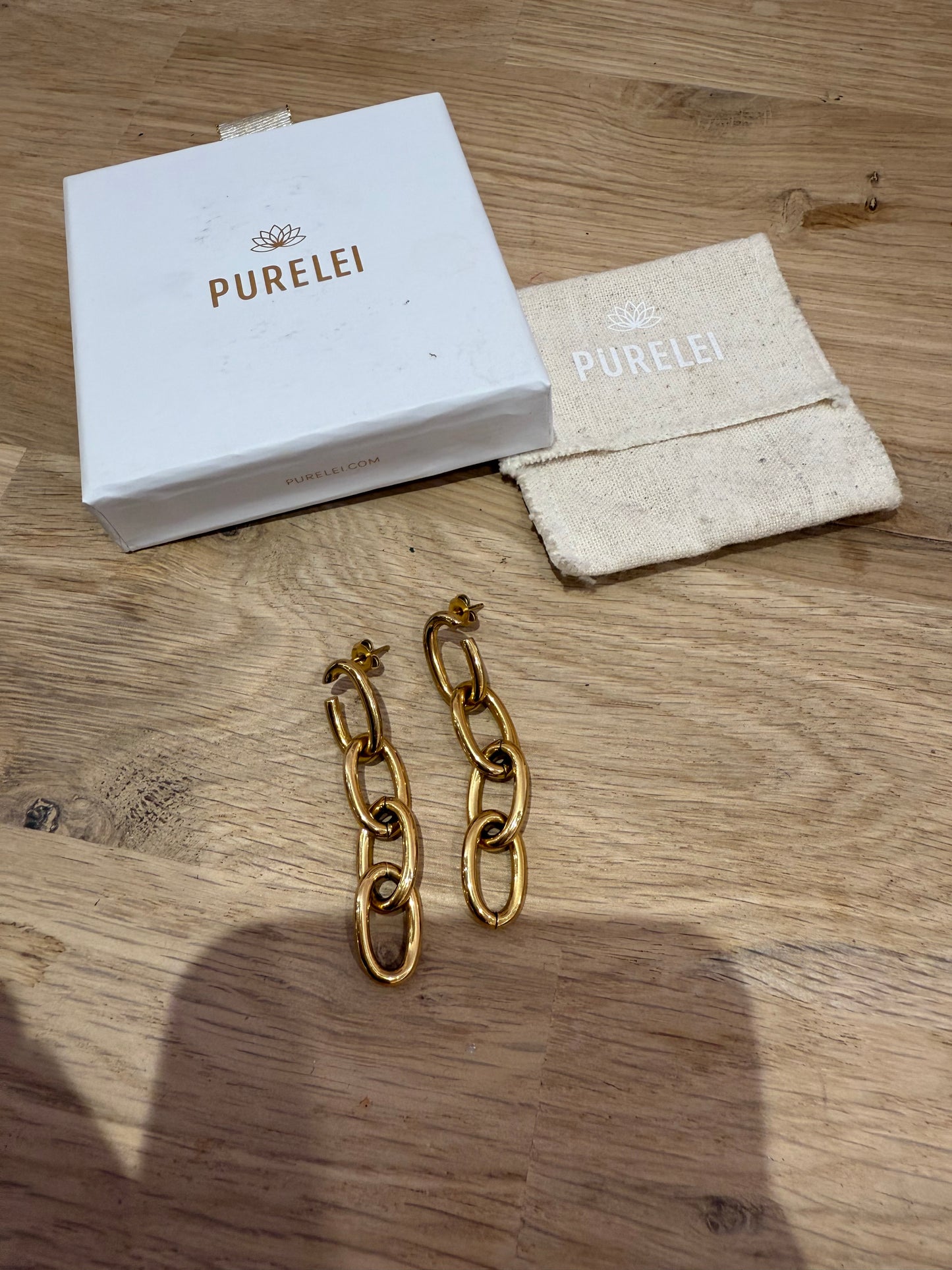 Boucles d’oreilles doré purelei