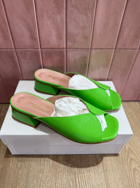 Mules Momoni neuf T.37 10/06