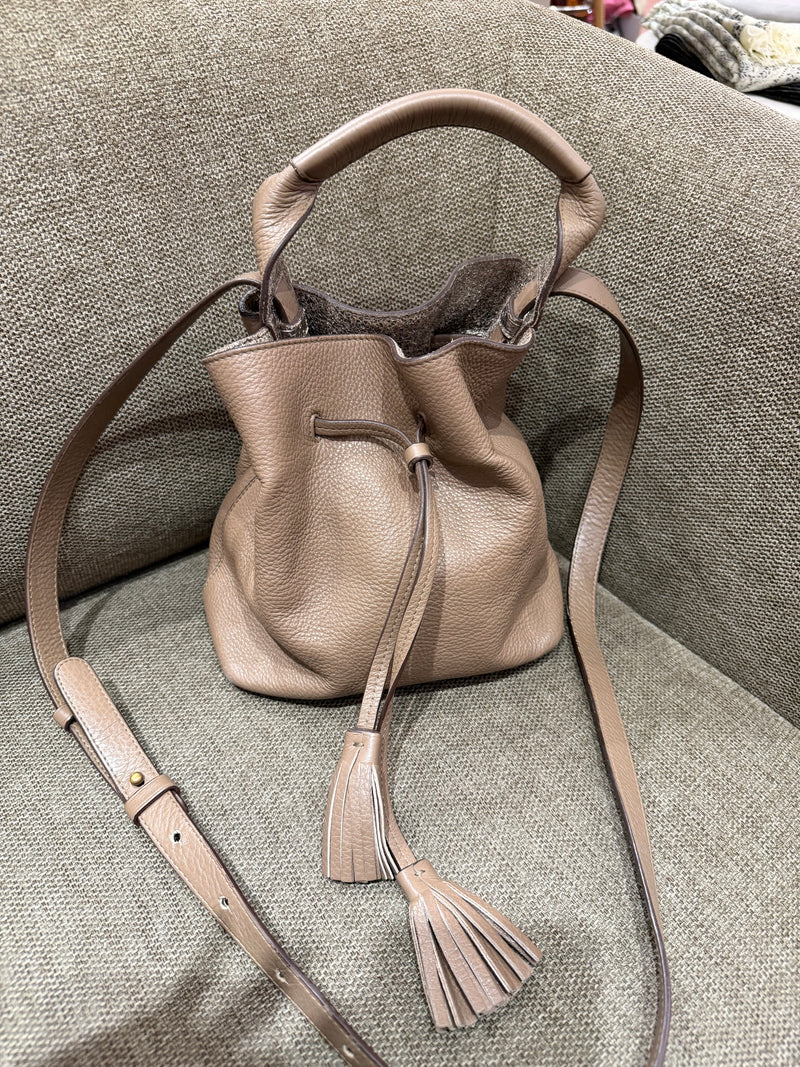 Sac taupe Gérard Darel petit modèle cuir 03/09