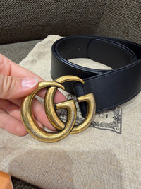 Ceinture en cuir à grosse boucle dorée GG Gucci T.S 20/09