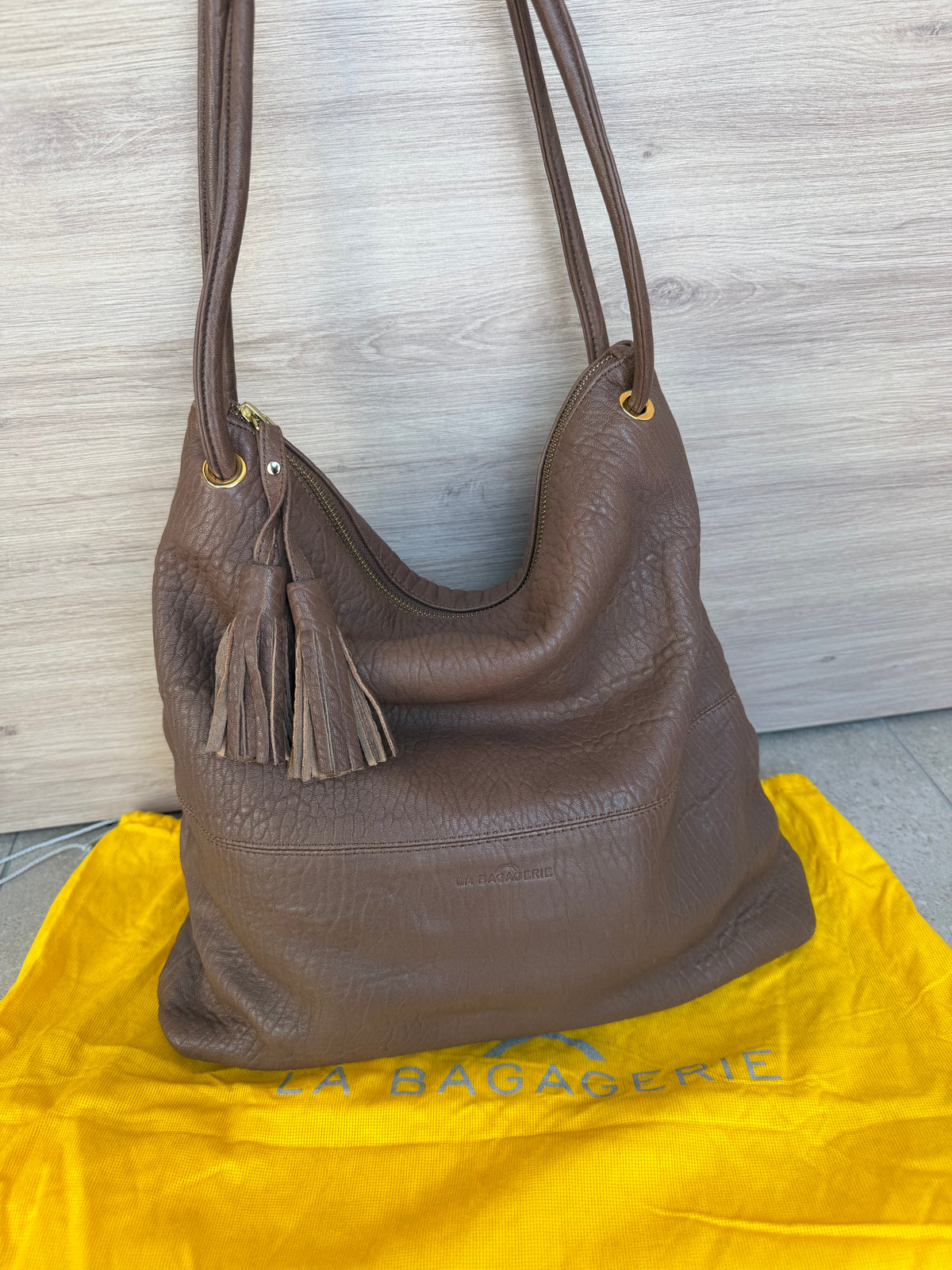 Sac marron en cuir la bagagerie 16/08
