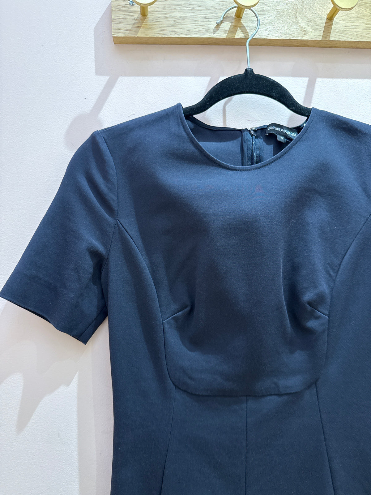 Robe noire Emporio Armani manches courtes