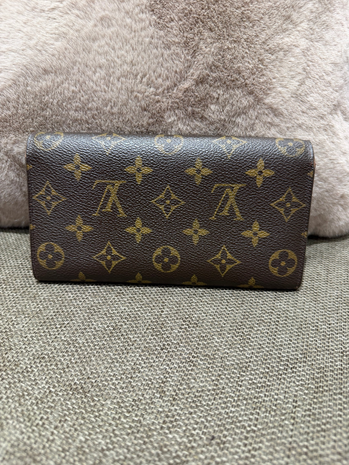 Porte-feuille Louis Vuitton 18/08