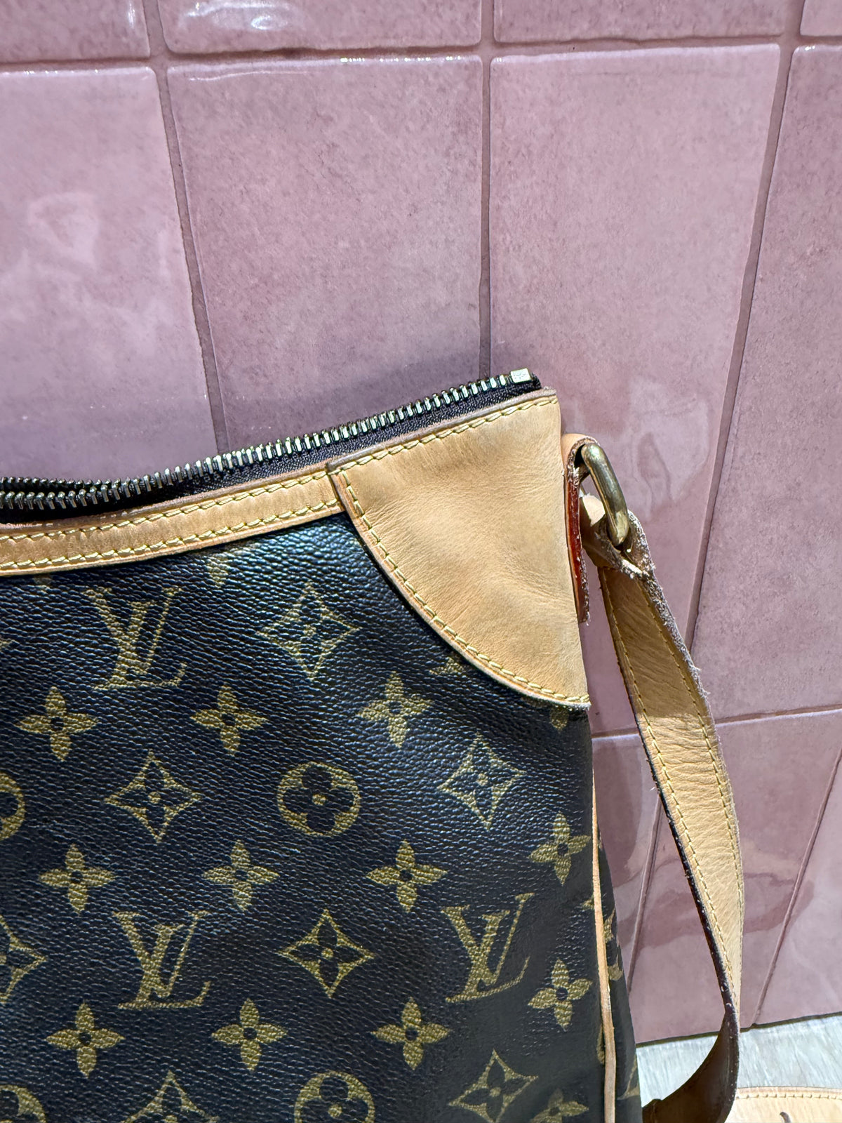 Louis Vuitton – odeon Sac bandoulière