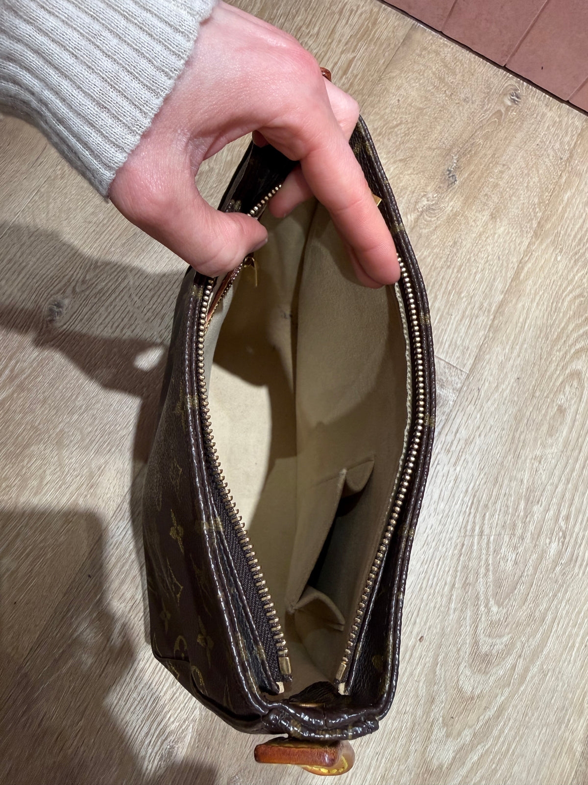 Sac Louis Vuitton looping