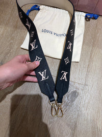 Bandoulière Louis Vuitton — 102 cm — vendue seule 15/10