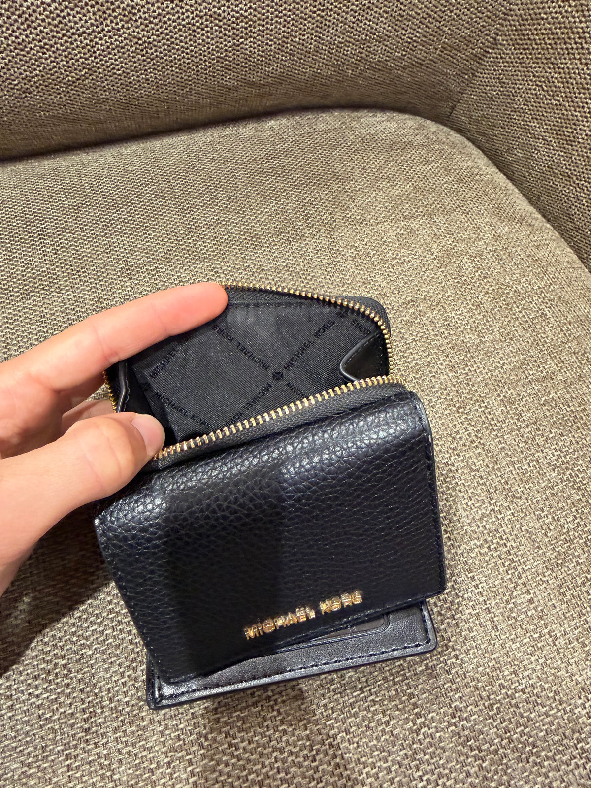 Porte-monnaie noir Michael Kors 04/10
