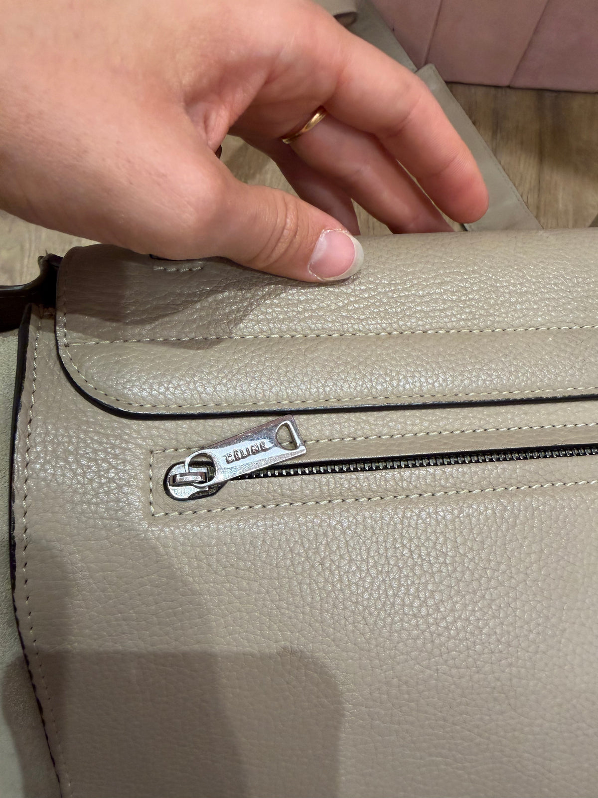 Sac beige trapèze Céline 22/09