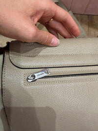 Sac beige trapèze Céline 22/09